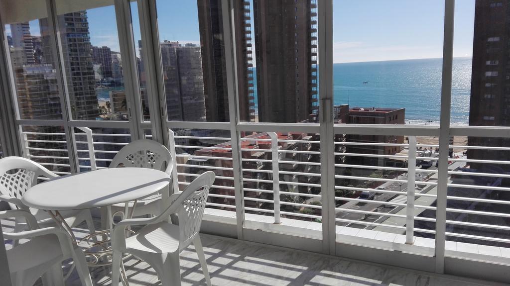 Apartamentos Los Caballos בנידורם מראה חיצוני תמונה