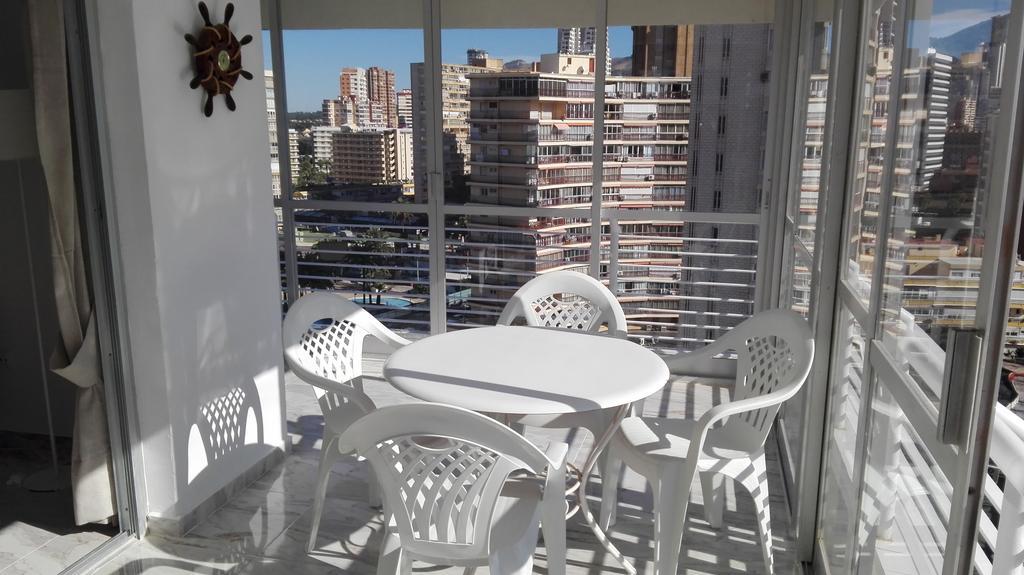 Apartamentos Los Caballos בנידורם מראה חיצוני תמונה